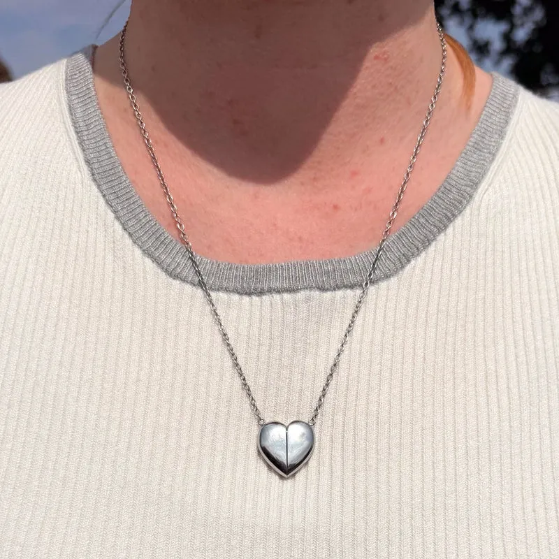 Heart Magnet Fidget Necklace by Fidge