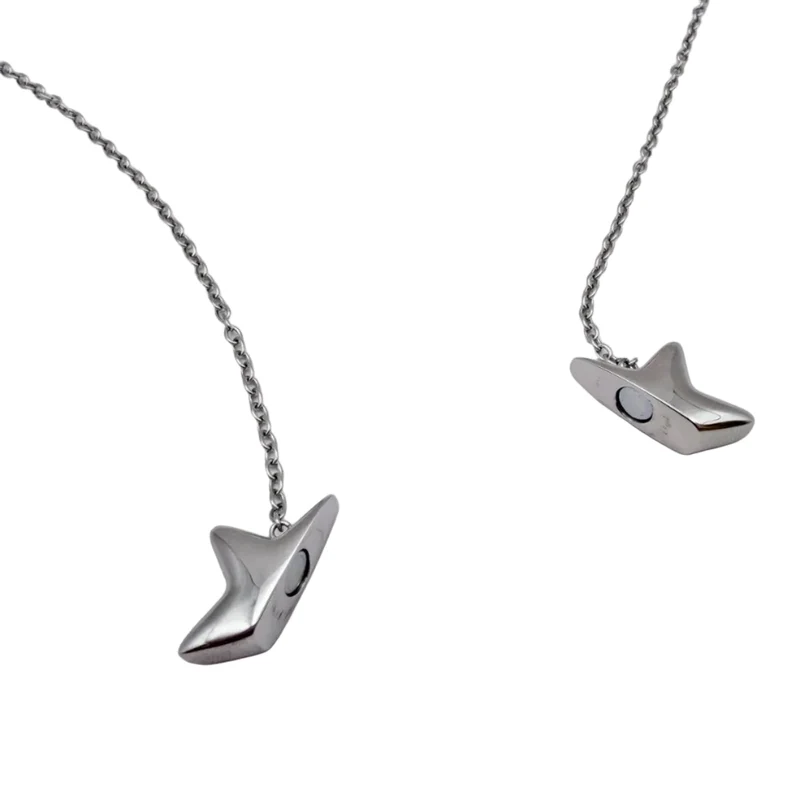 Star Magnet Fidget Necklace by Fidge