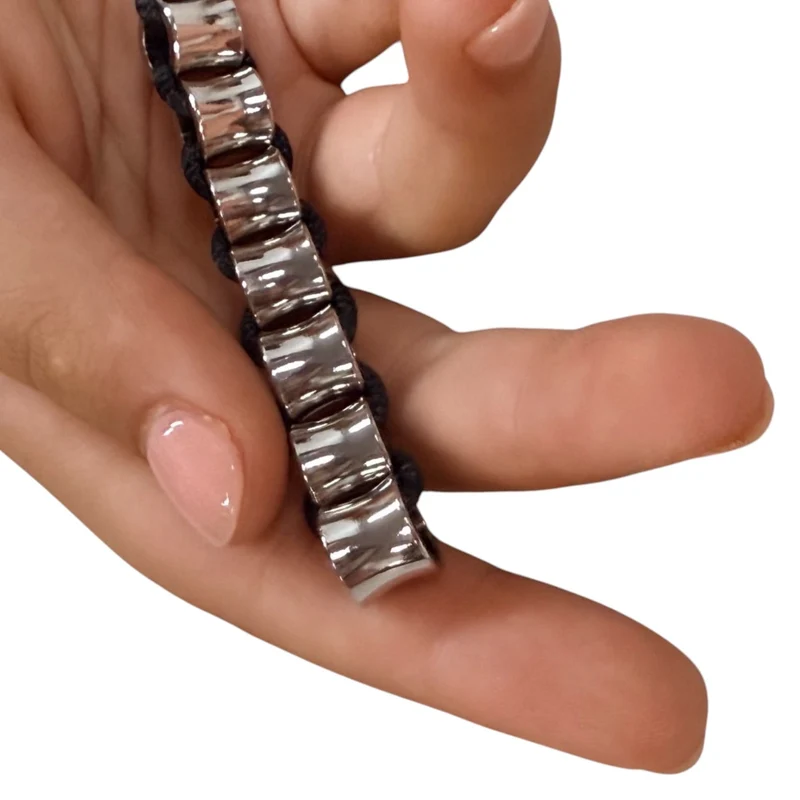 Necklace Concave Fidget