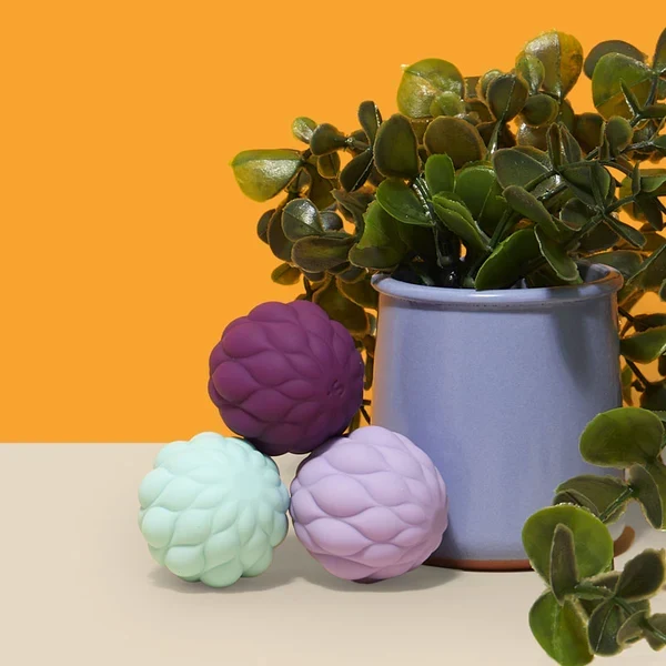 Puffs Speks Odds Silicone Magnets