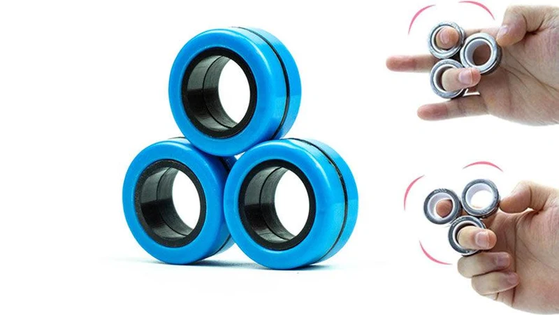 Fingears