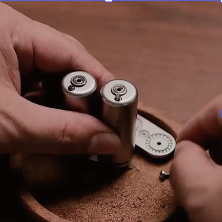 ASMR Hand Roller