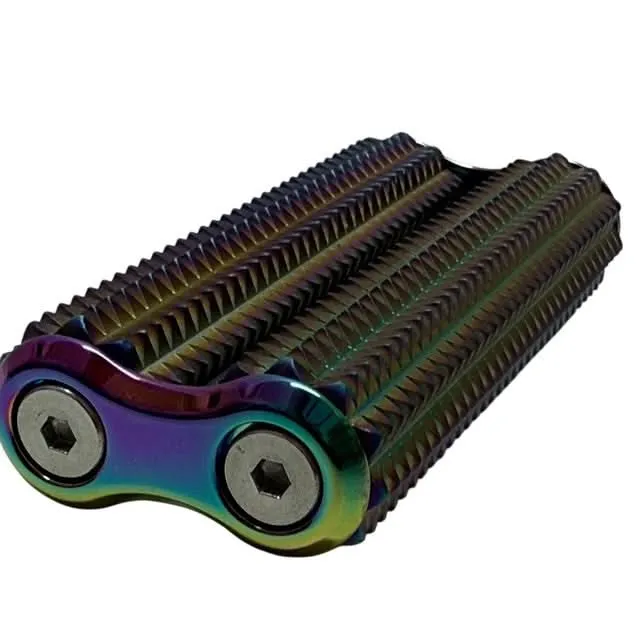 Spikey Hand Roller - Oil Slick 100g