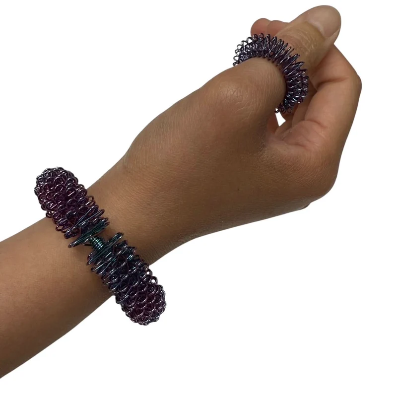 Wrist Spikey - OIL SLICK