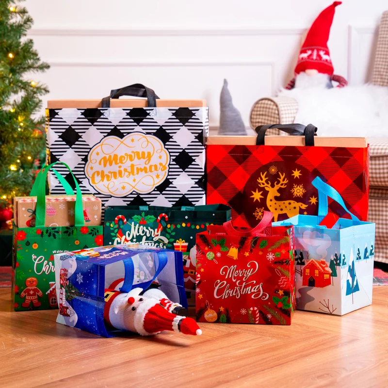 20 PCS Christmas Reusable Gift Bags Assorted Sizes with Handle