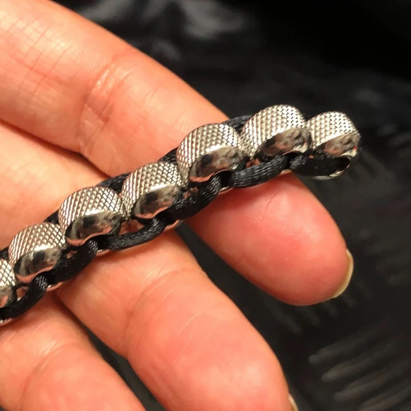 HAND CRUNCHY Caterpillar Fidget