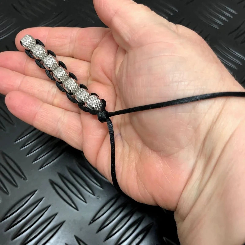 HAND CRUNCHY Caterpillar Fidget