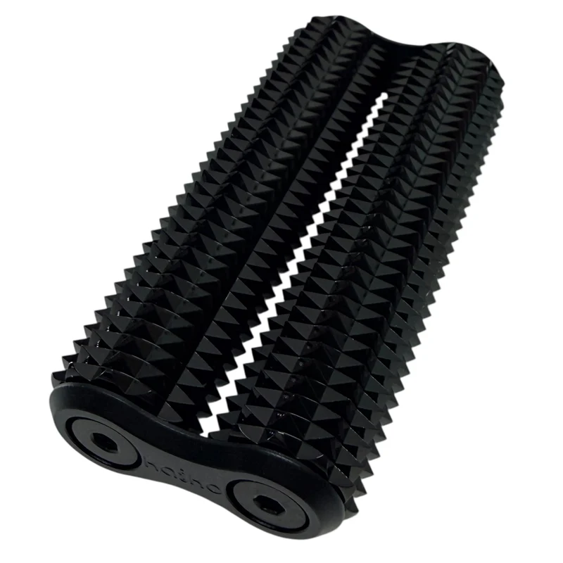 Spikey Hand Roller – Black 285g