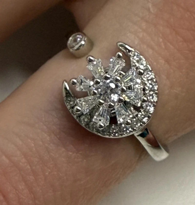 Luno Fidget Ring