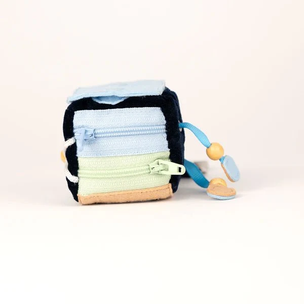 Jolly Designs - Calmi Cube "Blavi" der Ruhige