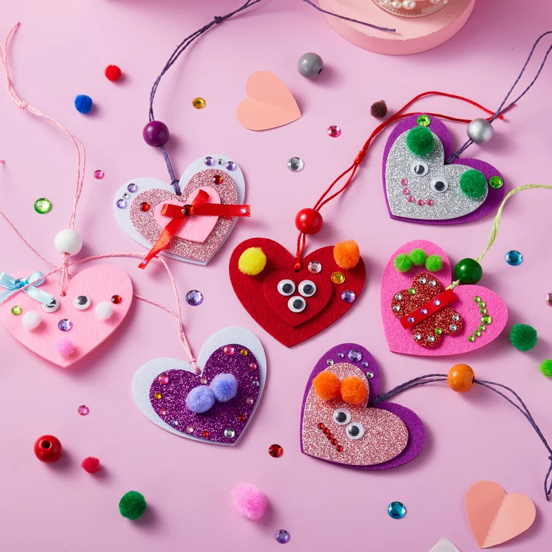 Valentines Day 264 Pcs DIY Heart Felt Craft Set