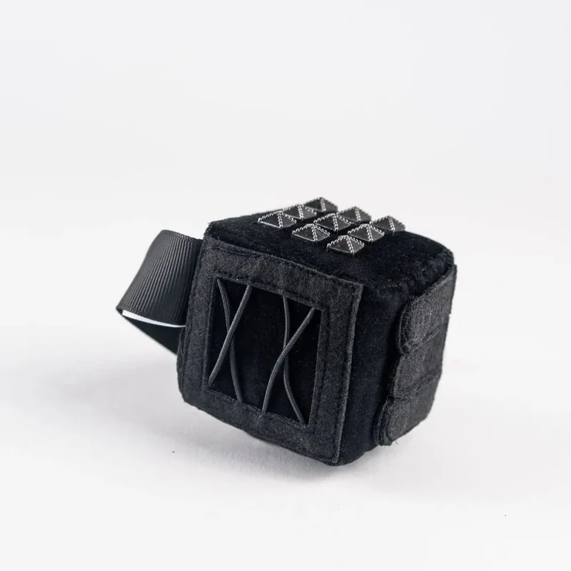 Jolly Designs-Calmi Cube "Neri" - der Kraftvolle