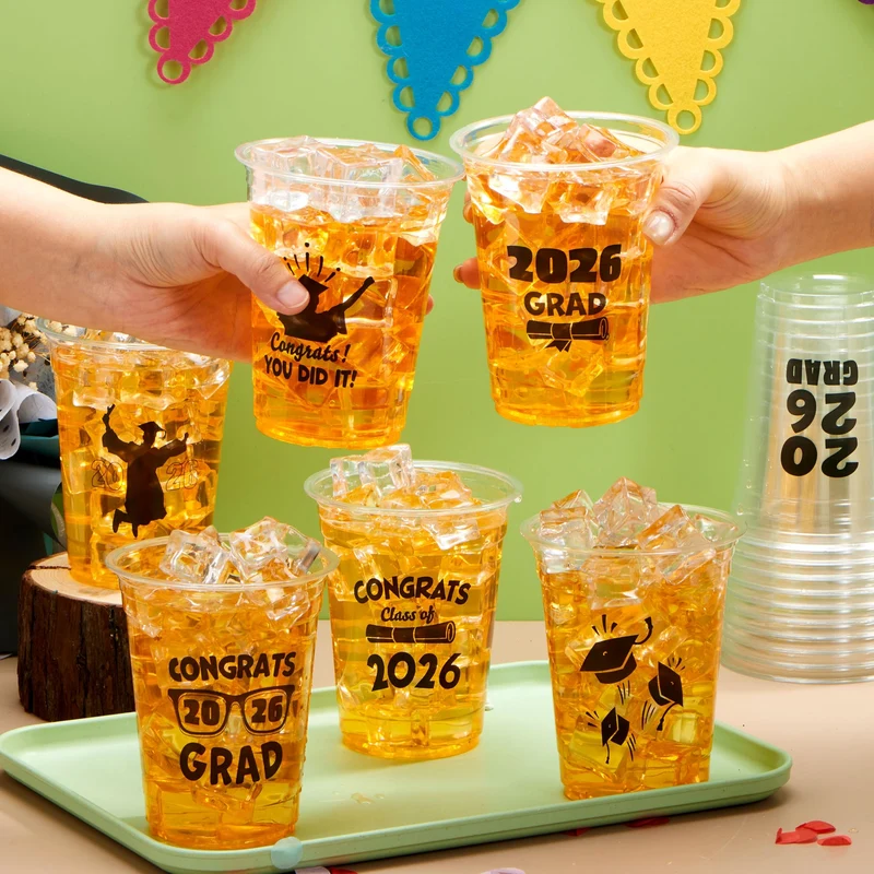 24Pcs 2026 Graduation Plastic Cups Black 16OZ Disposable Party Decorations