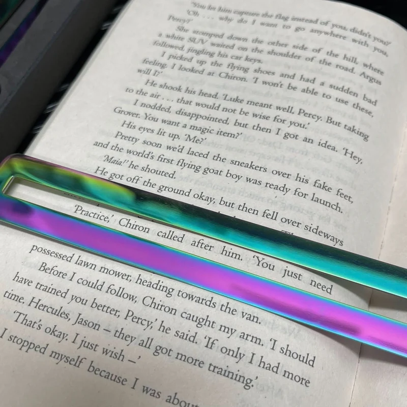 Metal Bookmark with Fidget Hook & Reading Guide