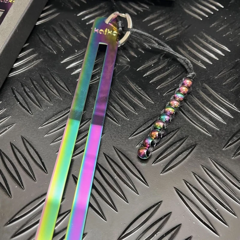 Metal Bookmark with Fidget Hook & Reading Guide