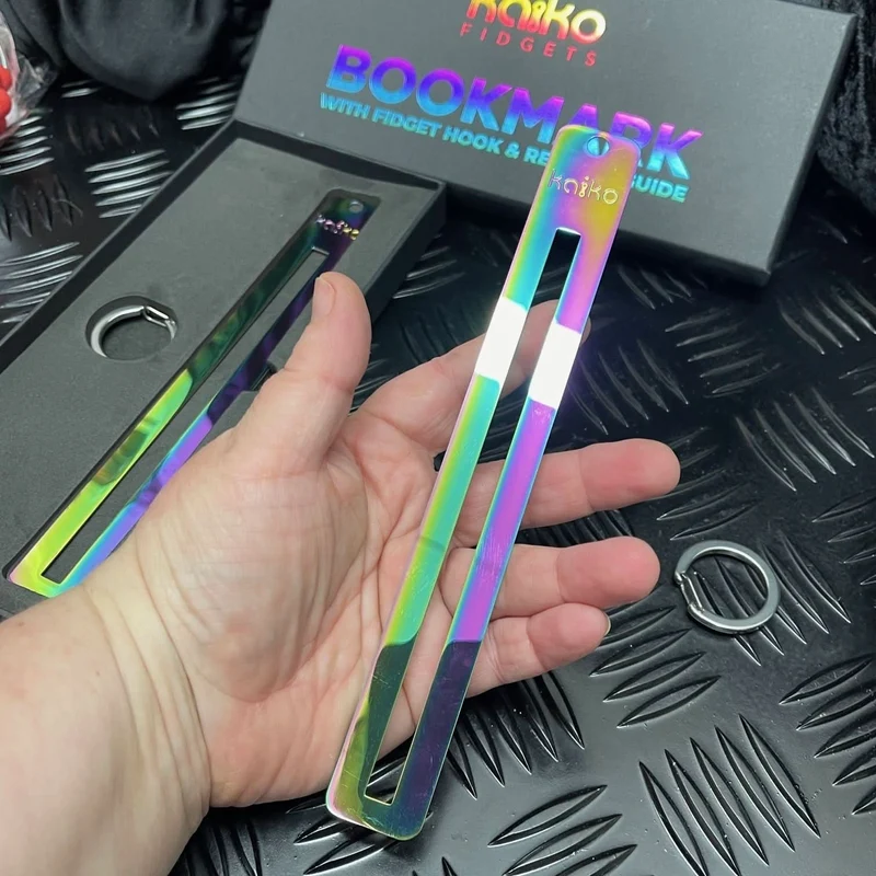 Metal Bookmark with Fidget Hook & Reading Guide