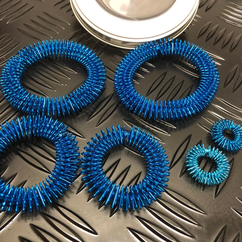 Wrist Spikey - TEAL