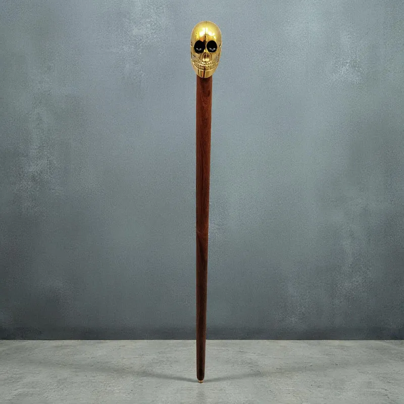 Totenkopf Spazierstock aus Holz mit goldenem Griff aus Metall