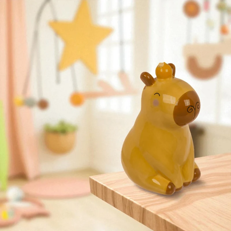 Capybara Spardose in zufälliger Variante