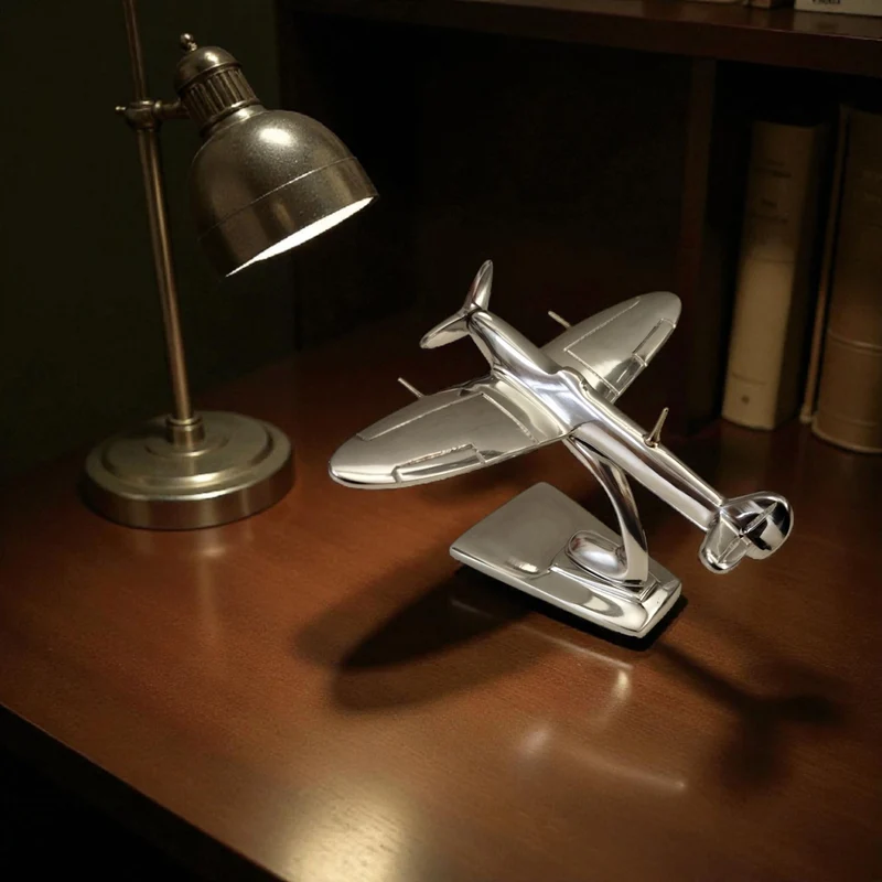 Spitfire Modellflugzeug aus Metall