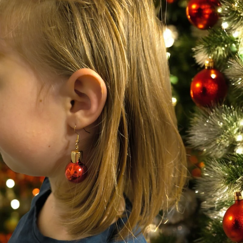 Weihnachtskugeln Ohrringe - Weihnachts-Ohrstecker in zufälliger Variante