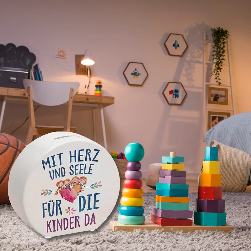 Mit Herz für Kinder da Spardose Herz Umarmt Kinder