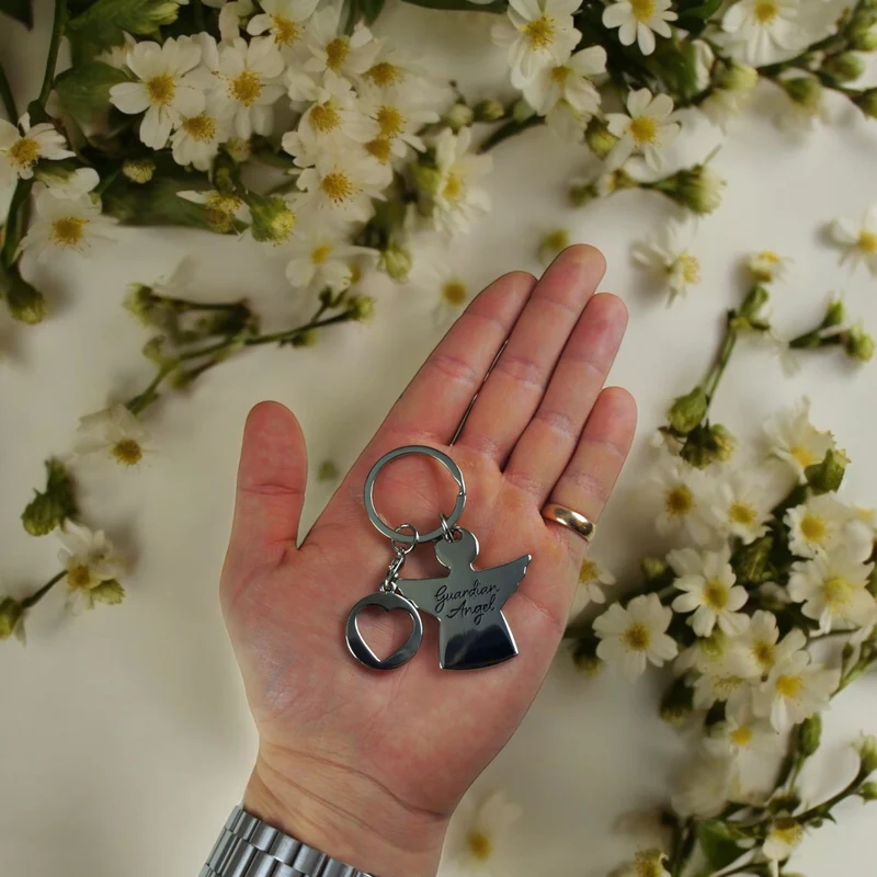 Schutzengel Schlüsselanhänger mit Einkaufswagenchip aus Metall