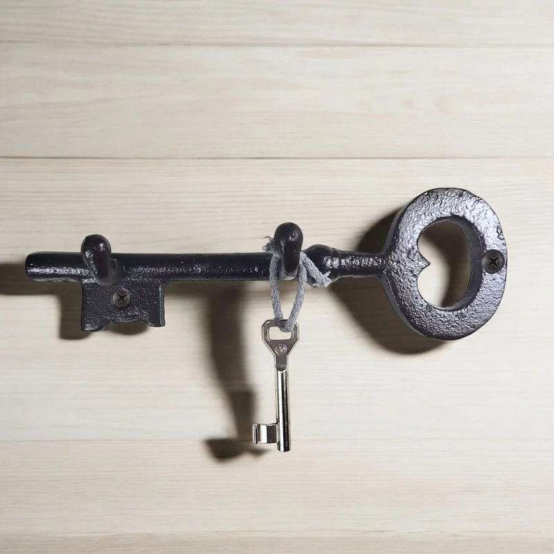XL Schlüssel Schlüsselhalter aus Metall mit zwei Haken