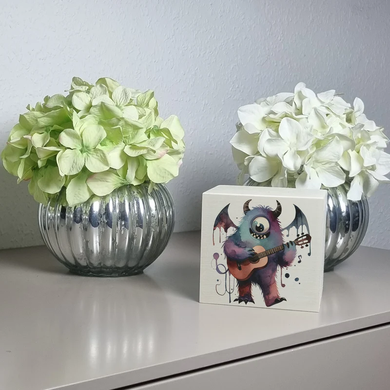Freches Monster mit Gitarre Spardose