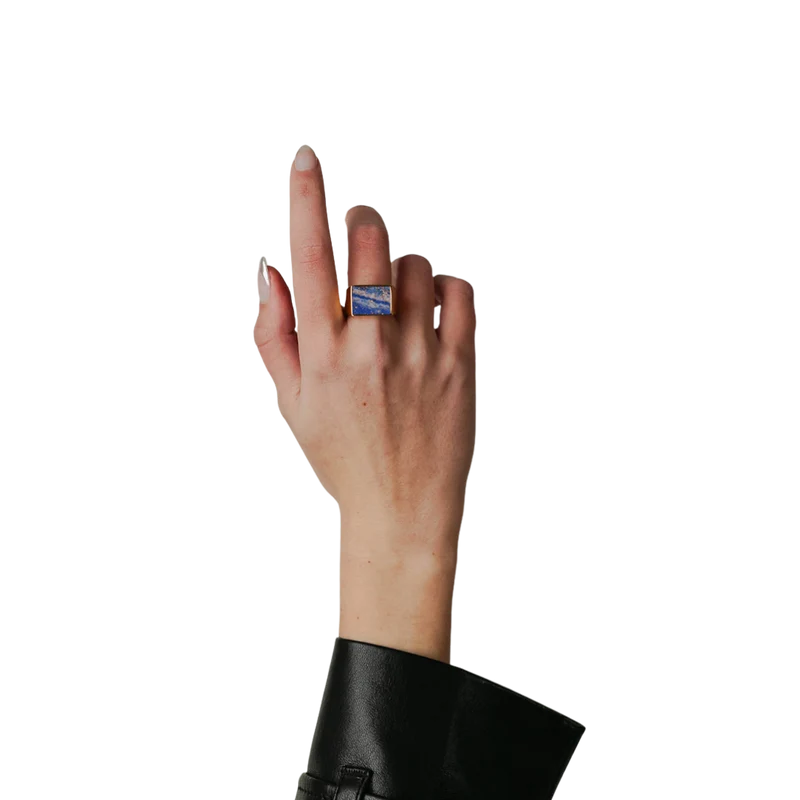 Lapiz Dart Stone Signet