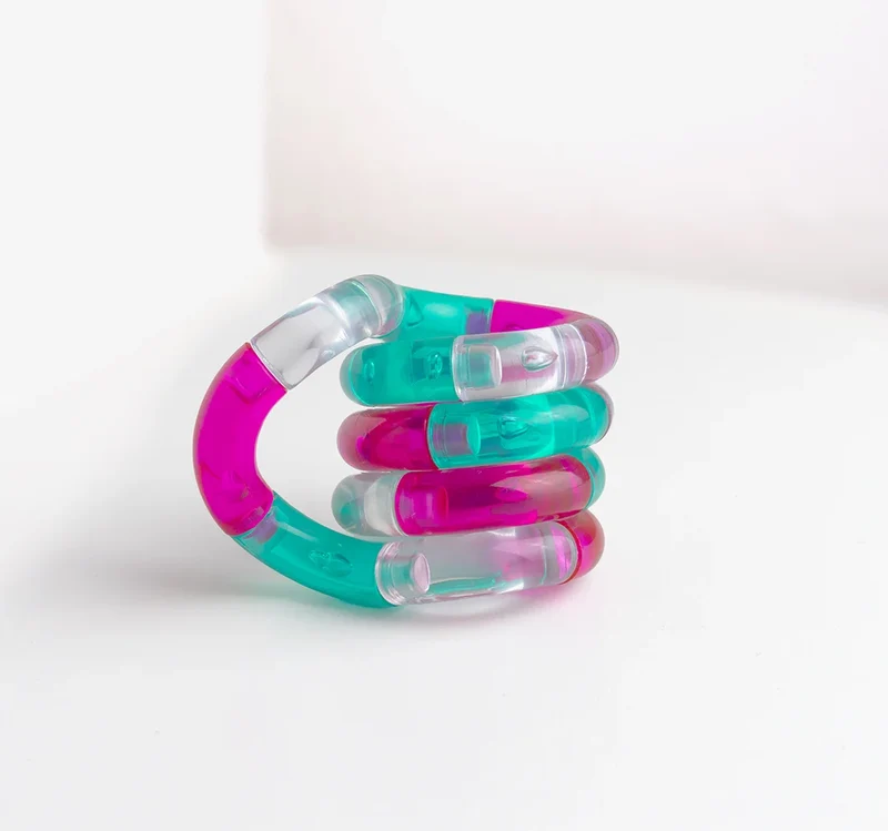 Tangle transparent