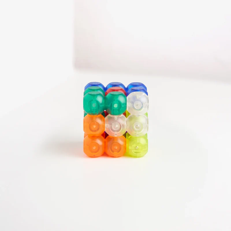Magnetic cube