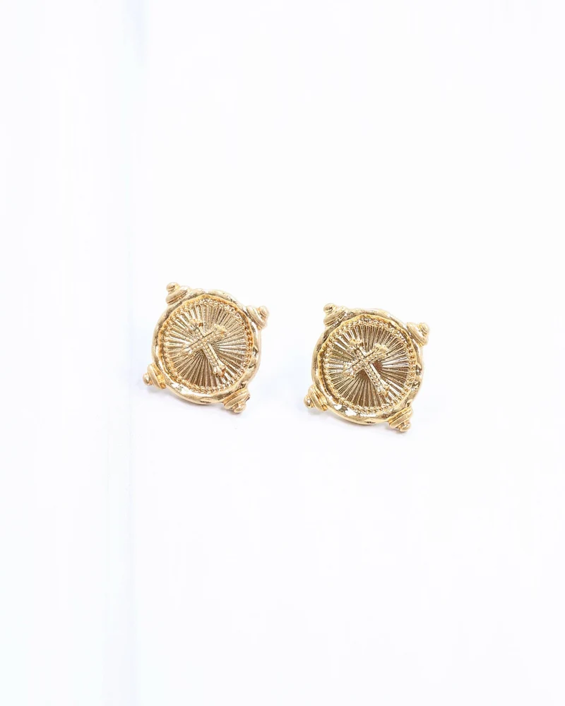 Capitola Cross Stud Worn Gold