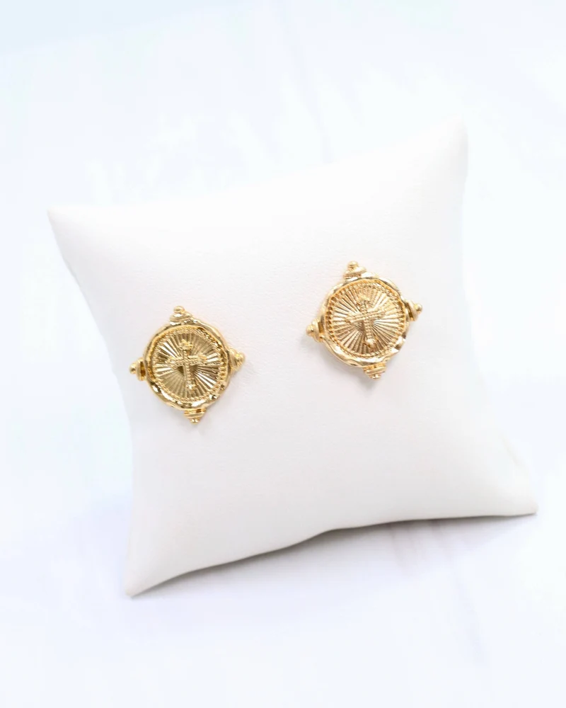 Capitola Cross Stud Worn Gold