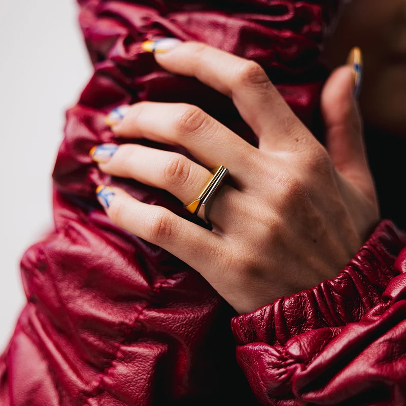 Ridgeback Stacker in Gold
