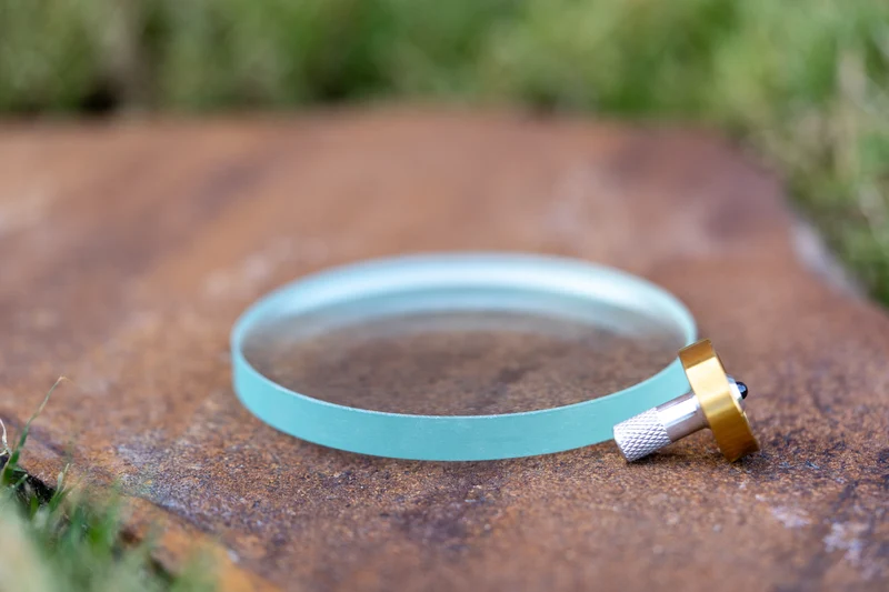 Spinning Base - 100mm Glass Concave Lens