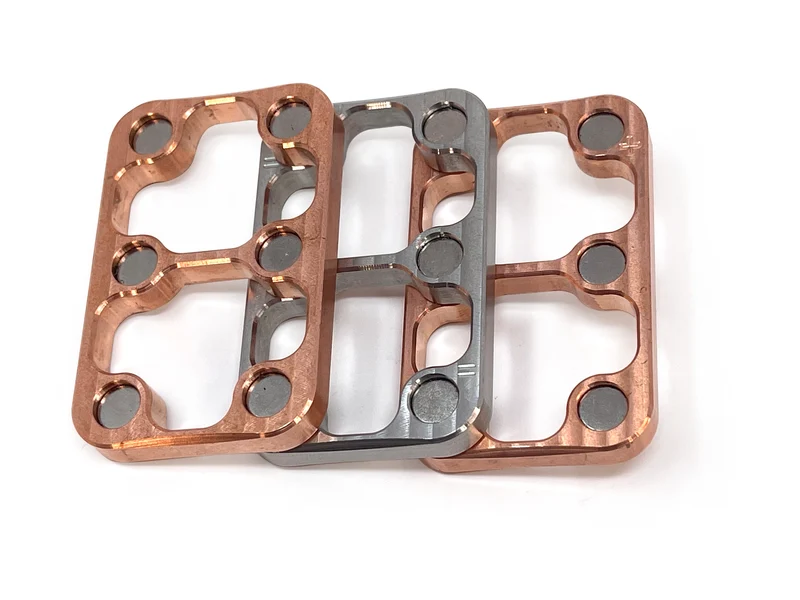 Robertson Equal Plate