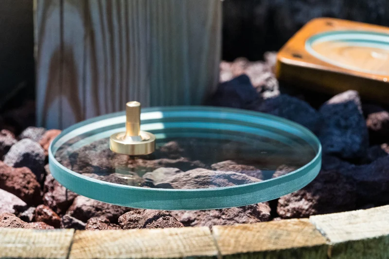 Spinning Base - 150mm Glass Concave Lens