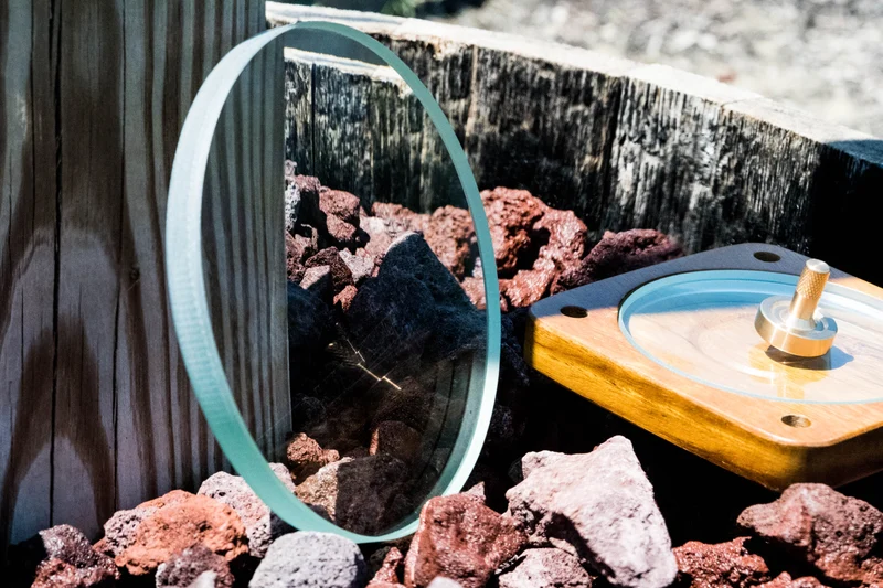 Spinning Base - 150mm Glass Concave Lens