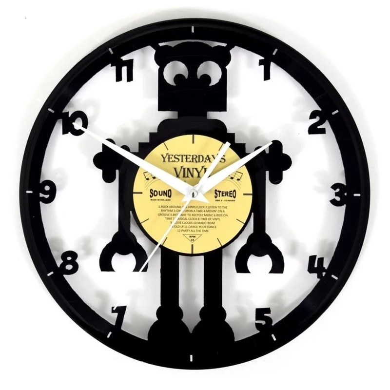 Roboter Vinyl Wanduhr aus einer echten Schallplatte