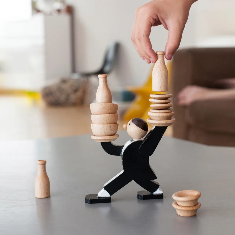 Die Balance des Kellners Gesellschaftsspiel