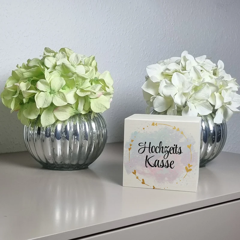 Hochzeit Spardose mit dekorativem Design und goldenen Herzen - Hochzeitskasse
