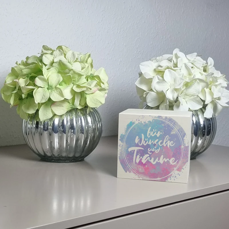 Spardose mit schönem Wasserfarbendesign und Aufschrift - Für Wünsche und Träume