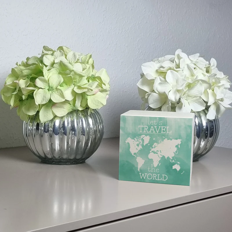 Spardose mit Weltkarten Motiv und Text - let's travel the world in Türkis