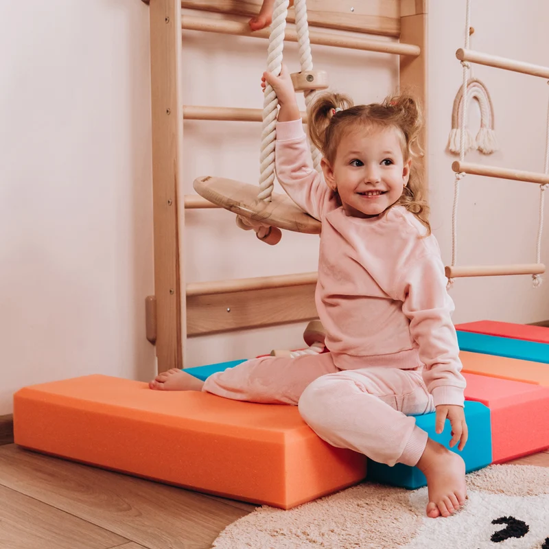 Turngerät für Kinderzimmer