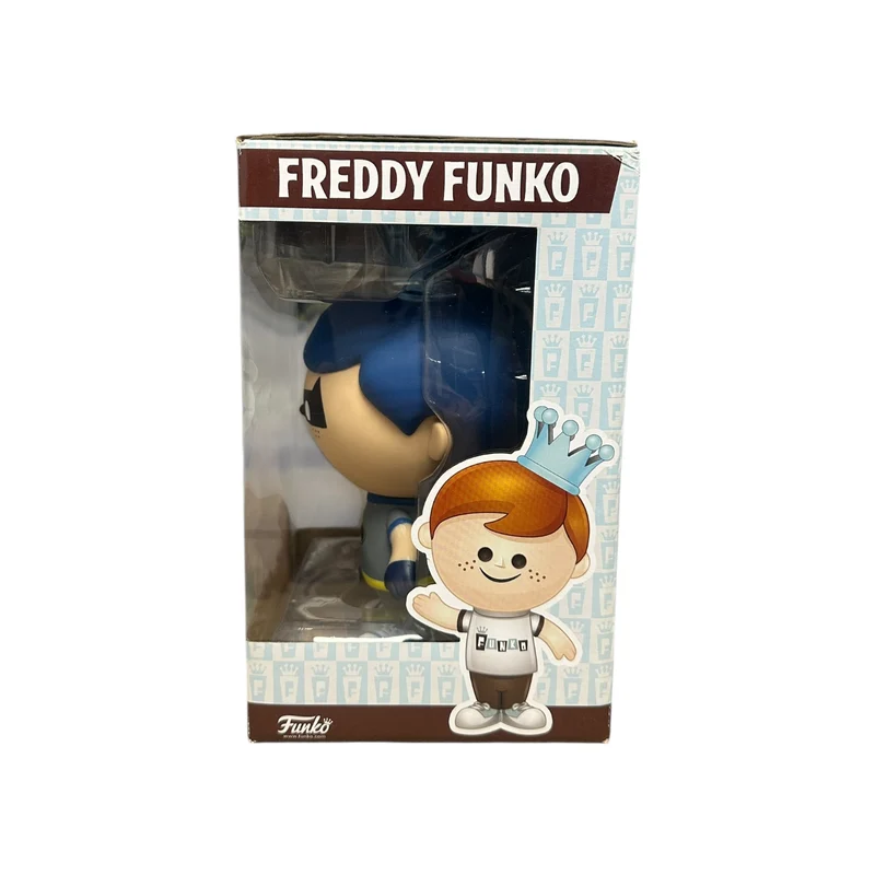 Freddy Funko as Batman (Retro) Retro Vinyl Figure! - DC - SDCC 2016 Exclusive LE100 Pcs - Condition 6/10