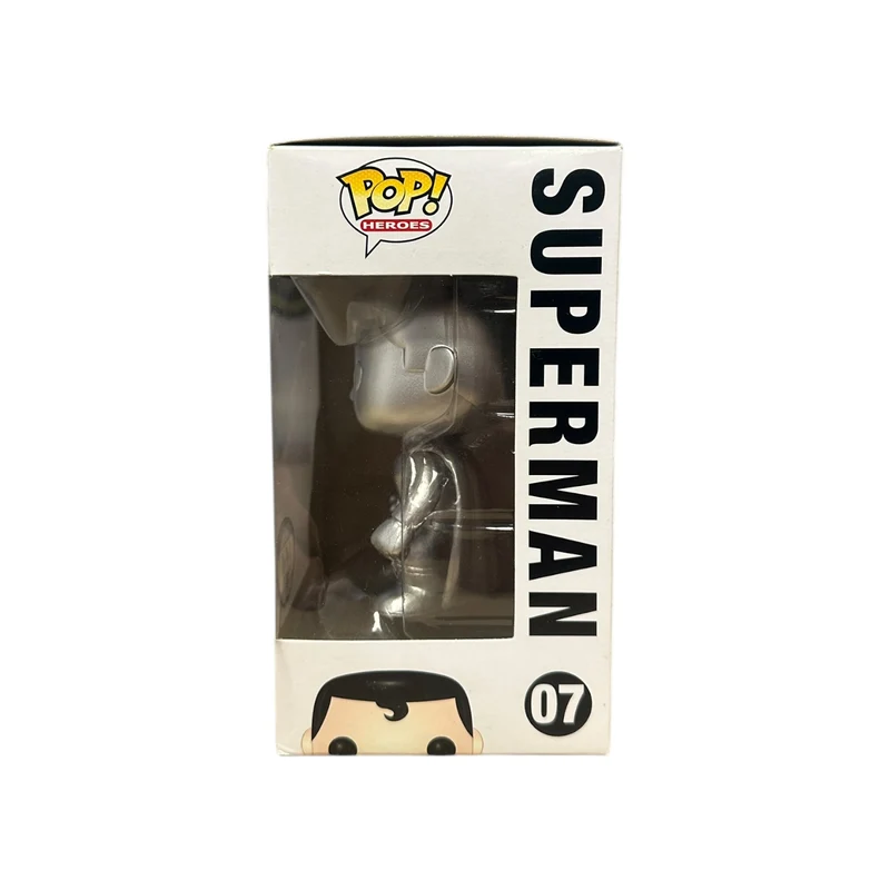Superman #07 (Silver) Funko Pop! - DC Super Heroes - Hot Topic Employees Exclusive LE144 Pcs - Condition 7.5/10