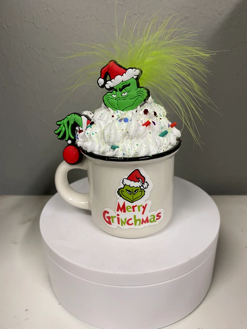 Mini mugs (for decor)