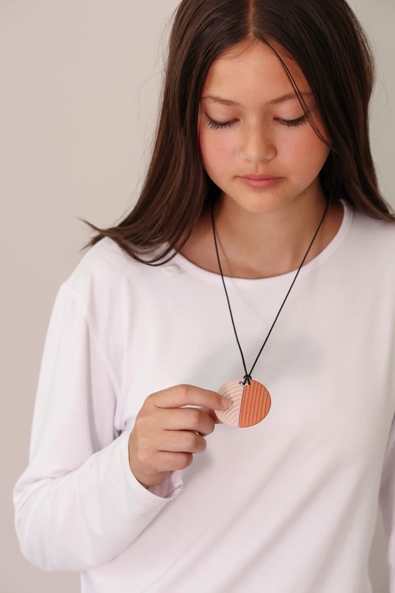CalmCircle Kids - 2 in 1 Fidget – Chewable & Tactile | ZEN
