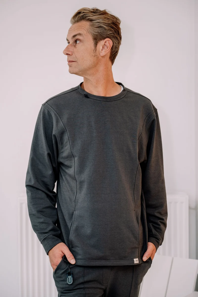 Sweatshirt – Soft & Fidget-Friendly | CALM